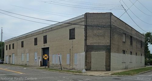 5300 Saint Jean St, Detroit, MI, 48213-8004 | Card Image