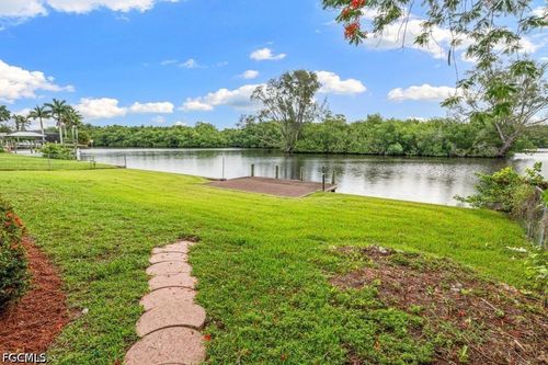 2160 Channel Way, North Fort Myers, FL, 33917-2514 | Card Image