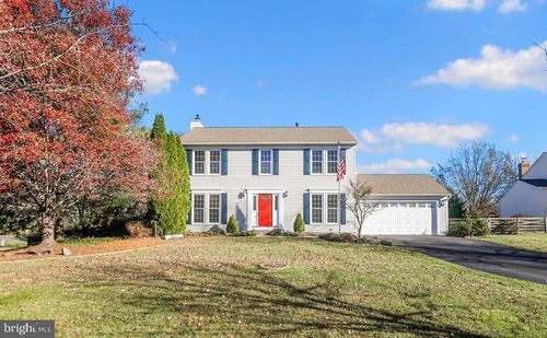8301 Whitebark Ct, ELLICOTT CITY, MD, 21043-7925 | Card Image