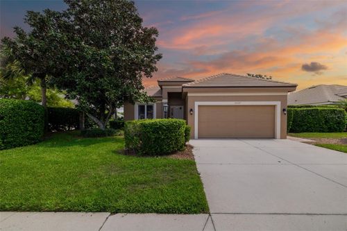 5237 97th St E, BRADENTON, FL, 34211-3781 | Card Image