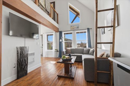 212 Cottageclub Crescent, Rural Rocky View County, AB, T2K1B3 | Card Image