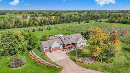 17061 90th St Ne, Oak Park, MN, 56357-8926 | Card Image