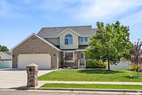 1789 400, West Point, UT, 84015-8091 | Card Image