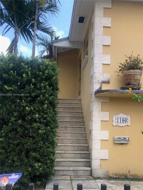 1-1100 Sw 10th St, Miami, FL, 33130-3612 | Card Image