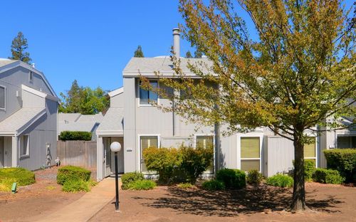 3622 Gold Creek Lane, Sacramento, CA, 95827 | Card Image