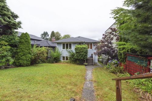 4137 Yale St, Burnaby, BC, V5C1R2 | Card Image