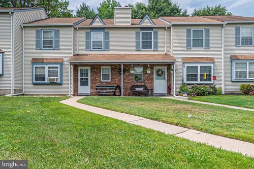 827 Saint Regis Ct, West Deptford, NJ, 08051-2046 | Card Image