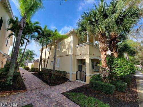 28209 Jeneva Way, BONITA SPRINGS, FL, 34135-8514 | Card Image