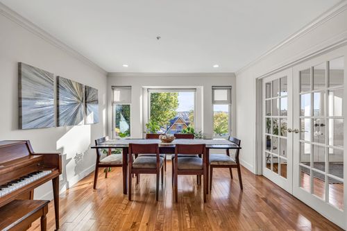 3191 E 8th Ave, Vancouver, BC, V5M1X5 | Card Image
