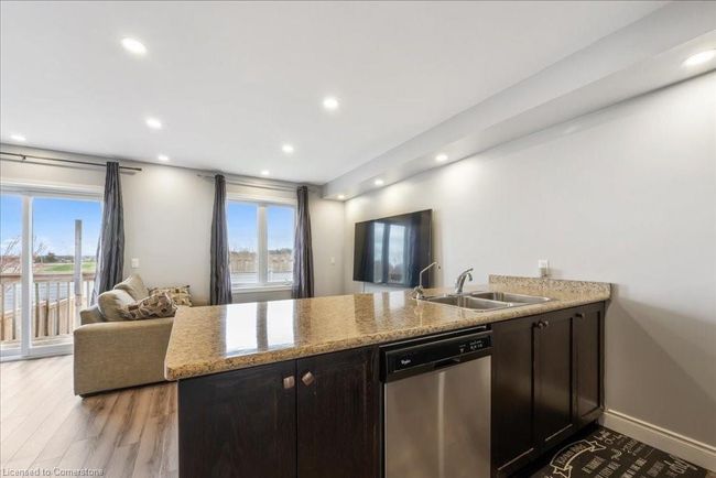734 Cook Cres, Townhouse with 3 bedrooms, 3 bathrooms and 2 parking in Shelburne ON | Image 10