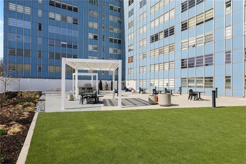 apt-514-333 Meyer Blvd, Kansas City, MO, 64113-1745 | Card Image