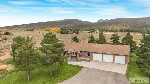 5335 Fox Creek Holw, Victor, ID, 83455 | Card Image