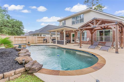 14518 Red Tailed Hawk Ln, Houston, TX, 77044-4984 | Card Image