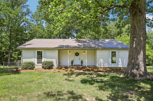 204 Link Rd, Cottontown, TN, 37048-4717 | Card Image