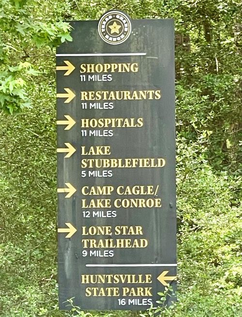 8 Lonestar Road, Huntsville, TX, 77340 | Card Image