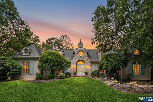 505 Timberline Dr, Franklin Lakes, NJ, 07417-2719 | Card Image