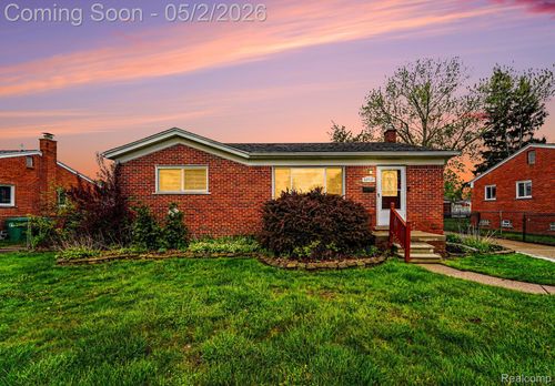 32533 Cambridge St, Garden City, MI, 48135-1606 | Card Image