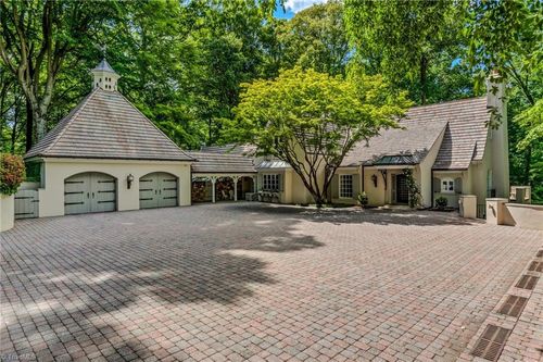 2820 Thornfield Rd, Winston-Salem, NC, 27106-5842 | Card Image