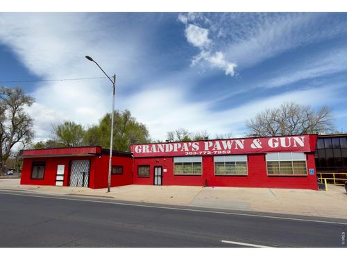 104 9th Ave, Longmont, CO, 80501-4515 | Card Image