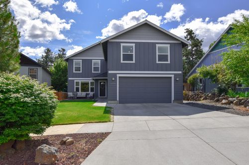 62906 Bilyeu Way, Bend, OR, 97701-7004 | Card Image