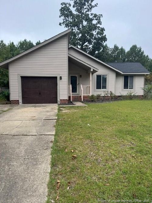 7249 Pebblebrook Dr, Fayetteville, NC, 28314-5233 | Card Image