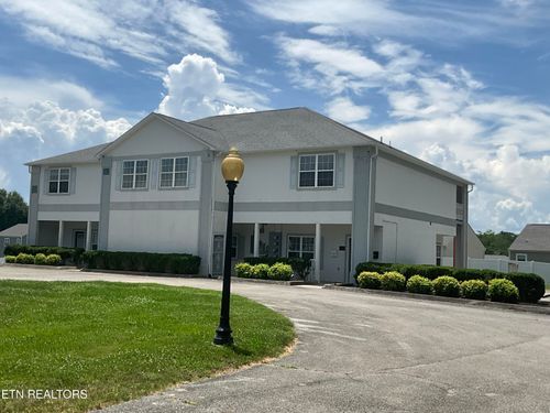 e-100 Village Way, Kingston, TN, 37763-7061 | Card Image