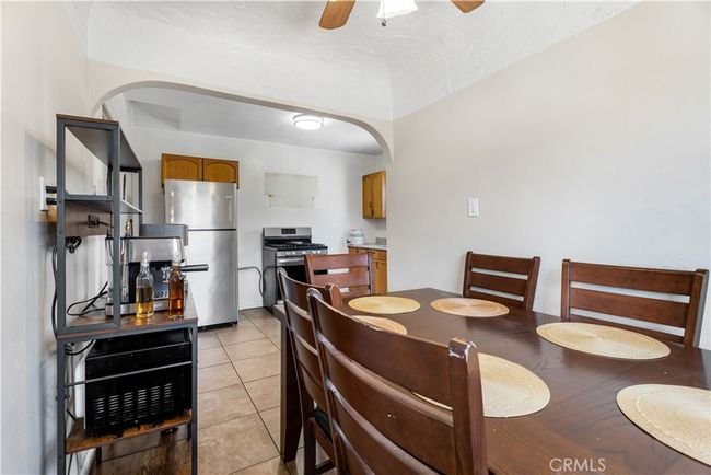 614 N Spring Ave, House other with 2 bedrooms, 1 bathrooms and 1 parking in Compton CA | Image 14