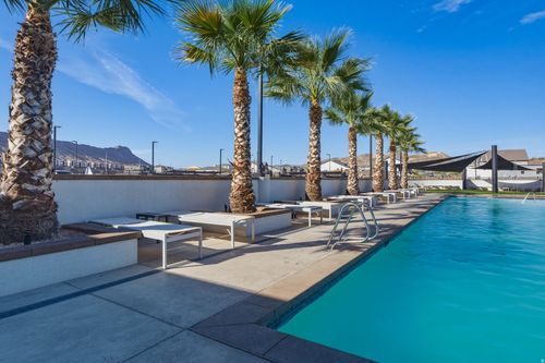 3329 E Big Bend Ln, Washington, UT, 84780-3687 | Card Image