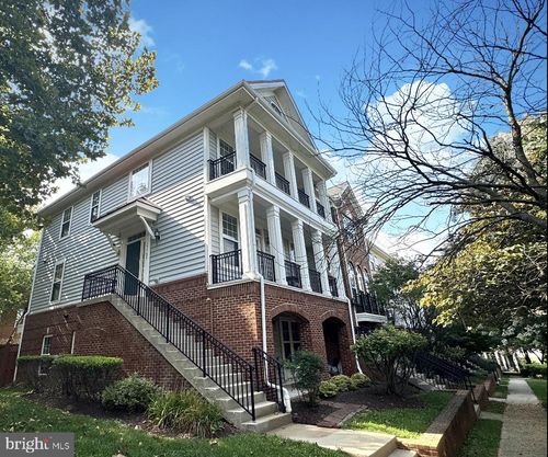 17725 Phelps Hill Ln, DERWOOD, MD, 20855-1360 | Card Image