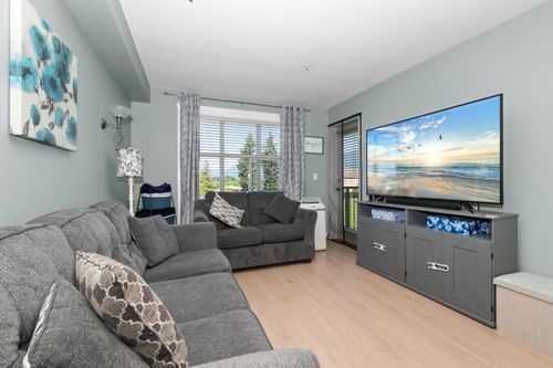 309-8955 Edward St, Chilliwack, BC, V2P4E2 | Card Image