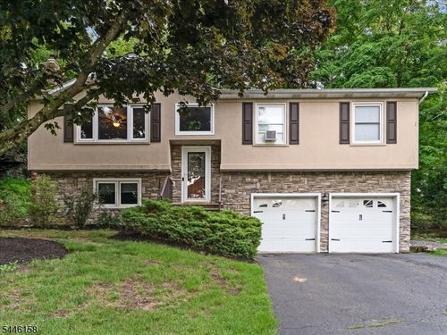109 Valley View Trl, Sparta, NJ, 07871-1354 | Card Image
