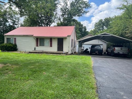1815 E Lincoln St, Tullahoma, TN, 37388-2743 | Card Image