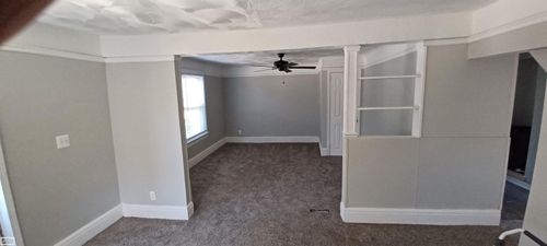 33130 Robeson St, Saint Clair Shores, MI, 48082-2917 | Card Image