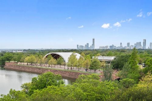 208-1701 Simond Ave, Austin, TX, 78723-4774 | Card Image