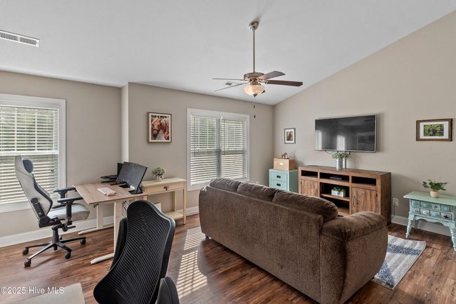433 Landsdowne Cir, House other with 4 bedrooms, 3 bathrooms and 2 parking in Hampstead NC | Image 22