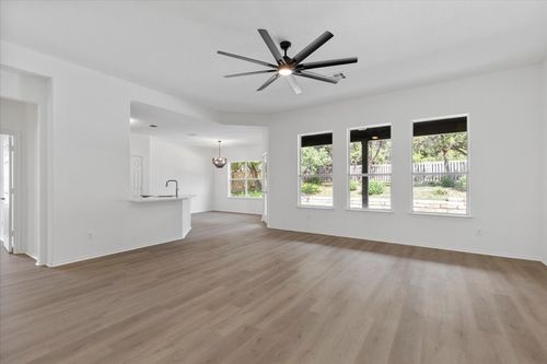 204 S Meadowlark St, Lakeway, TX, 78734-4726 | Card Image
