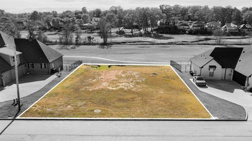 2907 Fairway Oaks Ln, Longview, TX, 75605-2745 | Card Image