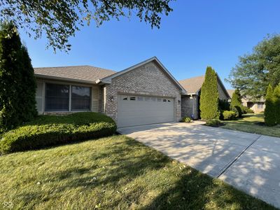 1144 Woodridge, Condo with 3 bedrooms, 2 bathrooms and null parking in Brownsburg IN | Image 1