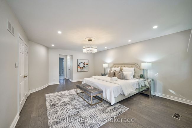 566 Rosebank Rd, House other with 5 bedrooms, 4 bathrooms and 4 parking in Pickering ON | Image 19