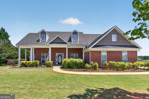 70 Austin Dr, Williamson, GA, 30292-6629 | Card Image