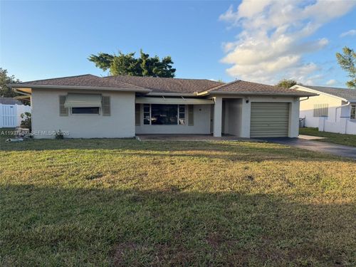 9507 Nw 80th Ct, Tamarac, FL, 33321-1307 | Card Image
