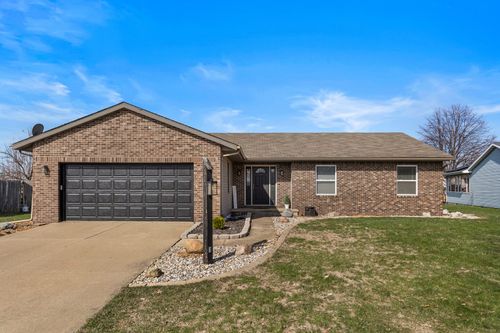 509 Crestwood Dr, Champaign, IL, 61822-7367 | Card Image