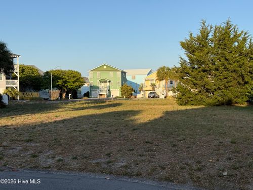 126 Heather Ln, Kure Beach, NC, 28449-4861 | Card Image