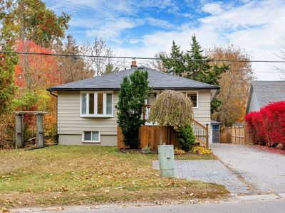 59 Oak Ave, House other with 3 bedrooms, 3 bathrooms and 8 parking in River Drive Park ON | Image 2