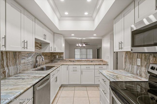 APT-103 - 6165 S Mirror Lake Dr, Condo with 2 bedrooms, 2 bathrooms and null parking in Sebastian FL | Image 12