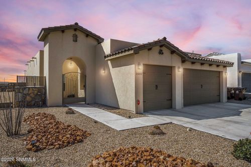 3001 Don Buck Dr, Las Cruces, NM, 88011-8173 | Card Image