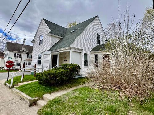201 Knox Street, Rumford, ME, 04276 | Card Image