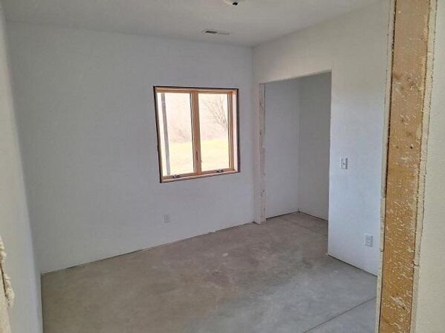 S4985 S Creek Rd, House other with 3 bedrooms, 2 bathrooms and null parking in Genoa WI | Image 26