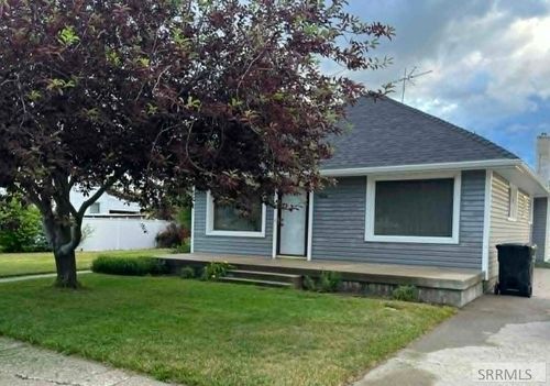 906 S Main Street, Grace, ID, 83241 | Card Image