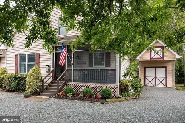 6053 Sunset Ln, Home with 3 bedrooms, 2 bathrooms and null parking in TILGHMAN MD | Image 6